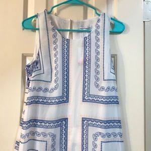 Patterned white dress